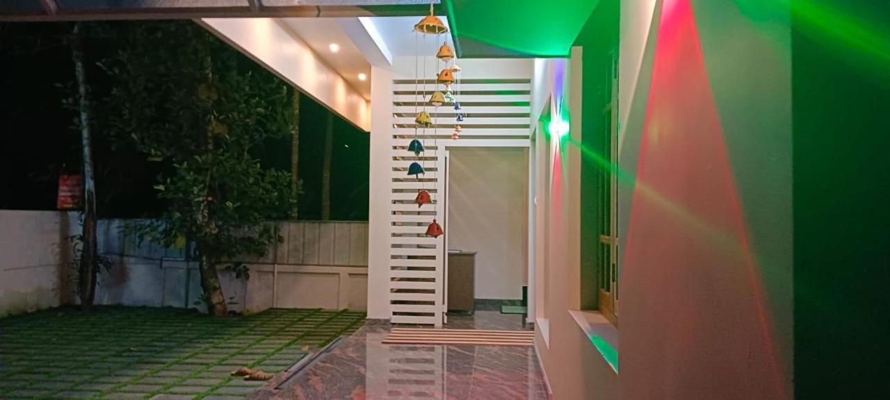 Sree Valsam Inn Bed Breakfast Alappuzha Kültér fotó