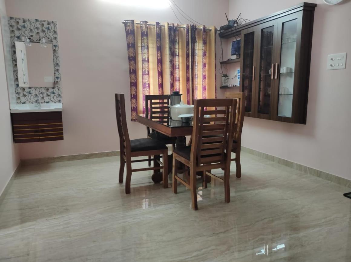 Sree Valsam Inn Bed Breakfast Alappuzha Kültér fotó